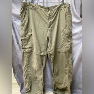 Columbia Titanium Hiking Pants. Men’s XXL. Green
